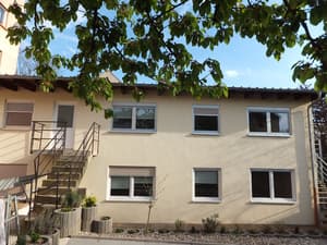 thumbnail: Front of property