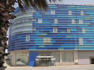 thumbnail: Front of property