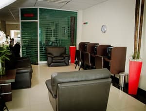 thumbnail: Lobby sitting area