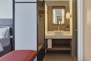 thumbnail: Bathroom sink