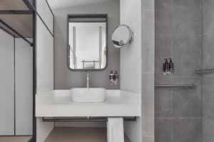 thumbnail: Bathroom sink