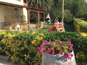 thumbnail: Exterior