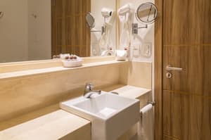thumbnail: Bathroom