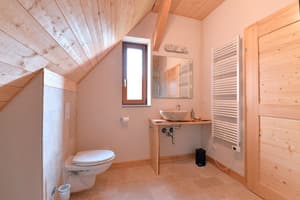 thumbnail: Interior