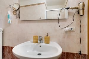 thumbnail: Bathroom sink