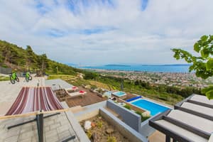 thumbnail: Sundeck