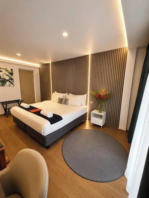 thumbnail: Room