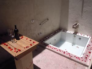 thumbnail: General view
