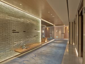 thumbnail: Interior