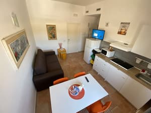 thumbnail: Living area