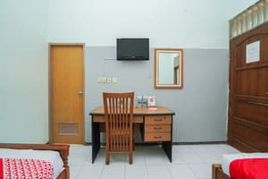 thumbnail: Interior