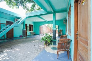 thumbnail: Interior