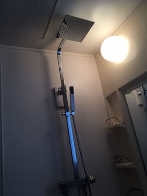 thumbnail: Bathroom shower
