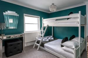 thumbnail: Interior