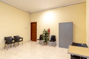 thumbnail: Lobby sitting area