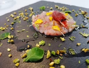 thumbnail: Restaurant
