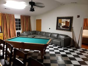 thumbnail: Billiards