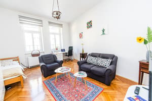 thumbnail: Living room