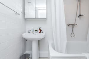 thumbnail: Interior detail