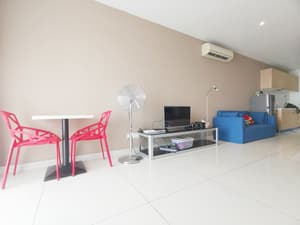 thumbnail: Living area