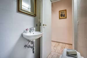 thumbnail: Bathroom sink