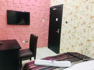 thumbnail: Room