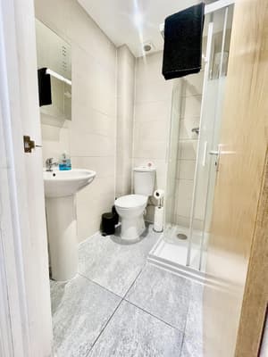 thumbnail: Bathroom