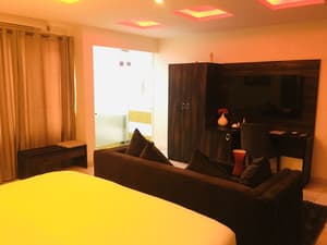 thumbnail: Room