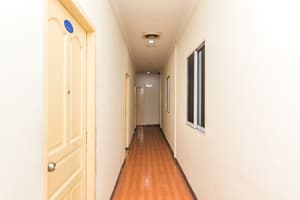 thumbnail: Hallway