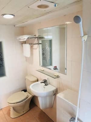 thumbnail: Bathroom
