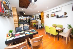 thumbnail: Breakfast area