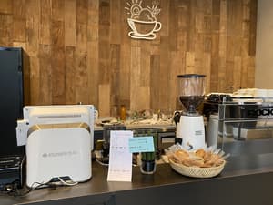 thumbnail: Coffee shop