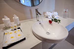 thumbnail: Bathroom sink