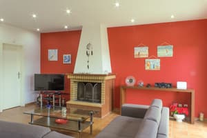 thumbnail: Interior