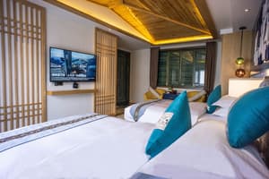 thumbnail: Room