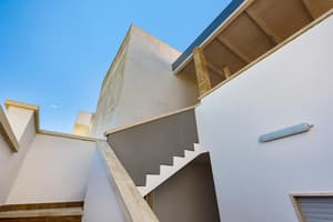 thumbnail: Exterior