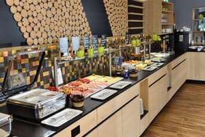 thumbnail: Breakfast area