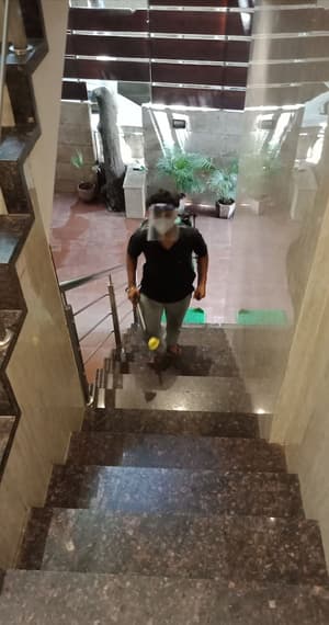 thumbnail: Interior entrance