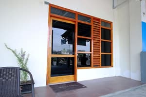 thumbnail: Exterior