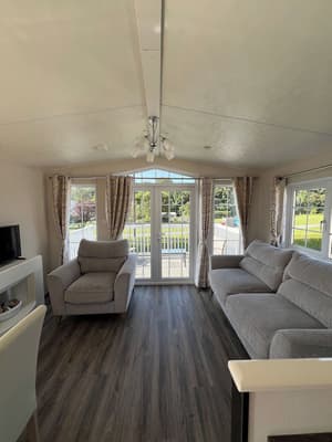 thumbnail: Living room