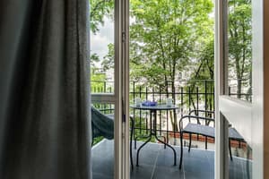 thumbnail: Balcony