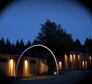 thumbnail: Exterior