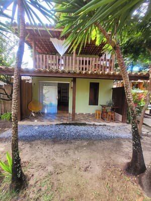 thumbnail: Front of property