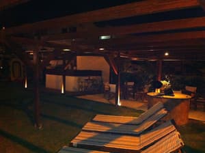thumbnail: Exterior