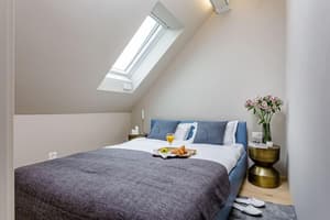 thumbnail: Interior