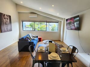thumbnail: In-room dining