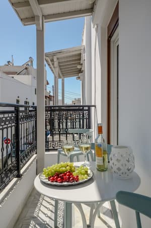 thumbnail: Balcony