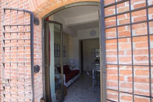 thumbnail: Property entrance