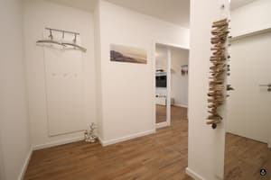 thumbnail: Hallway