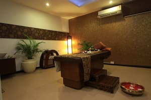 thumbnail: Treatment room